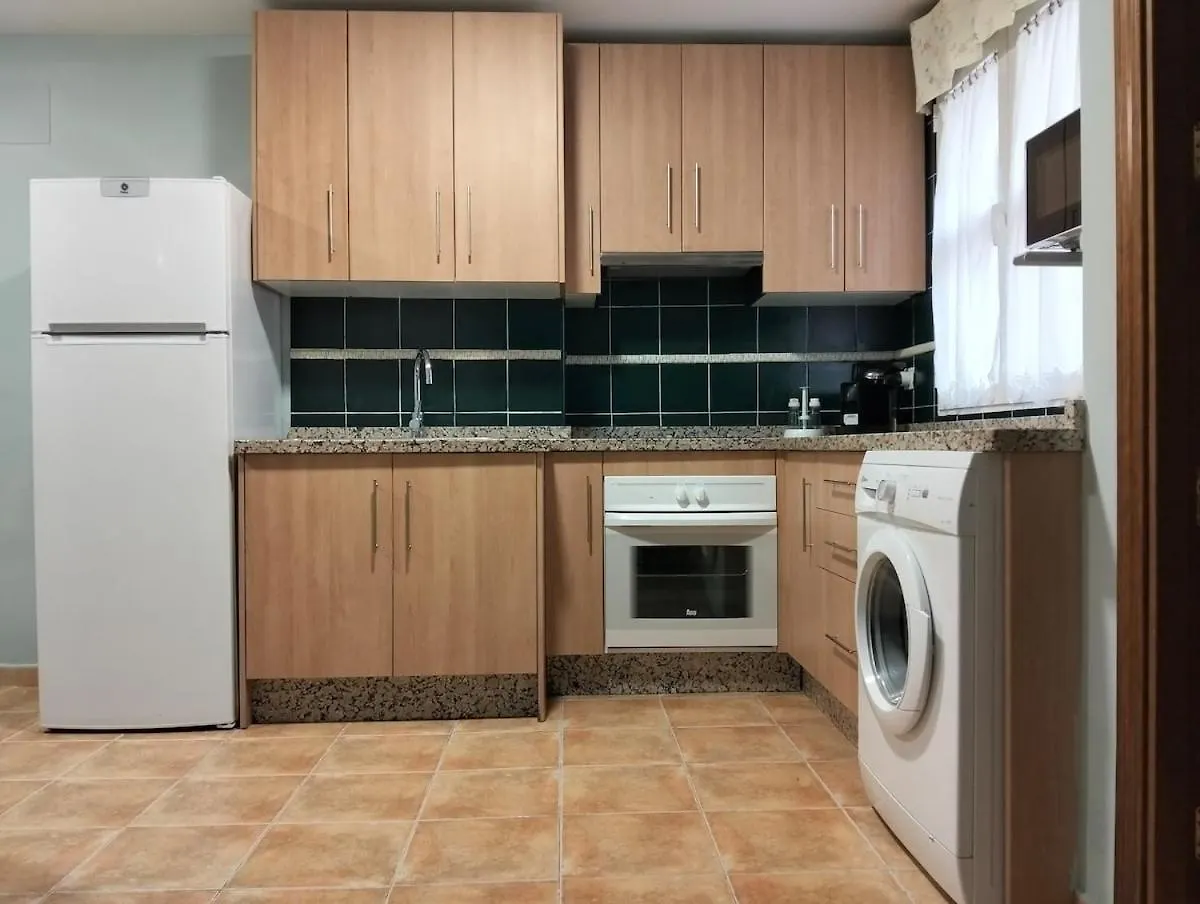 Modern Flat In Guejar Sierraアパートメント